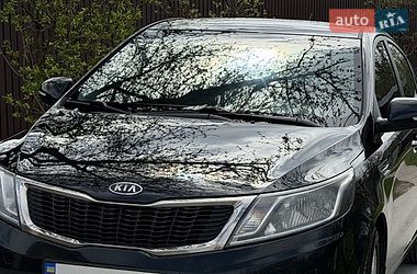 Седан Kia Rio 2012 в Киеве