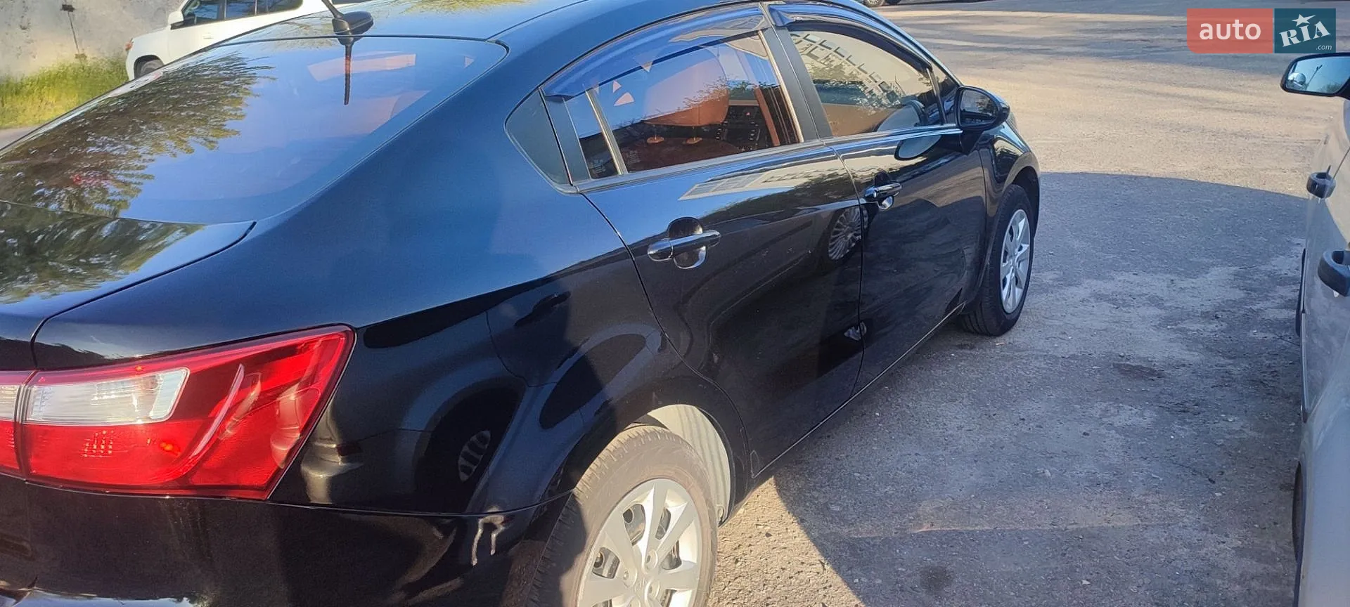 2015 Kia Rio - мініатюра 17