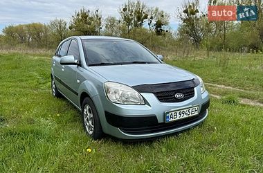 Хетчбек Kia Rio 2006 в Ладижині