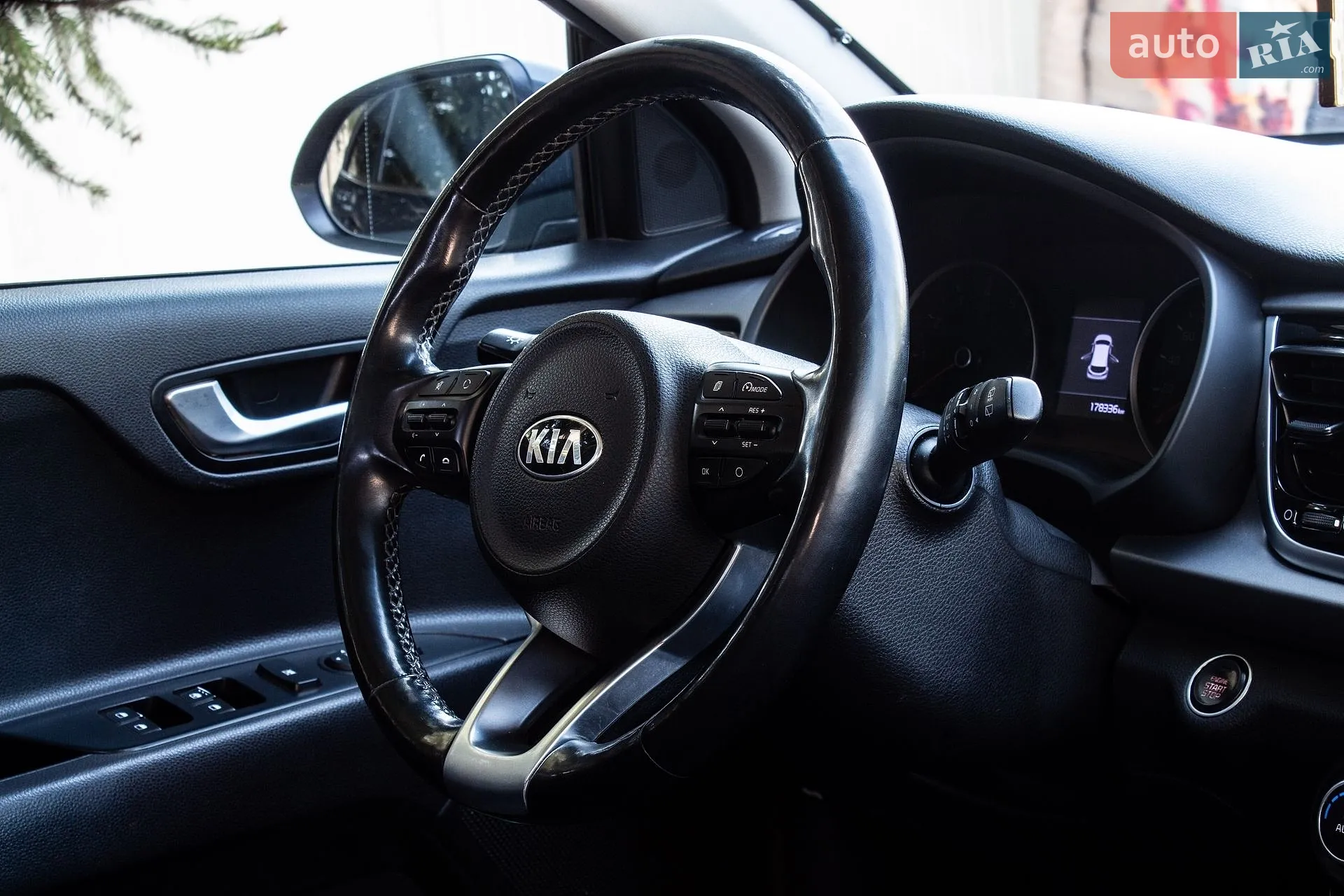 2017 Kia Rio - мініатюра 29