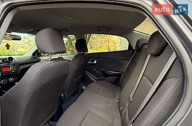 Седан Kia Rio 2014 в Николаеве
