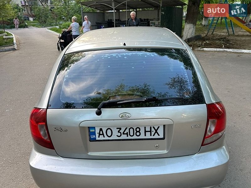 Универсал Kia Rio 2004 в Ровно