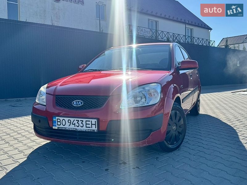 Седан Kia Rio 2008 в Каменец-Подольском