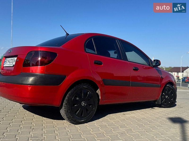 Седан Kia Rio 2008 в Каменец-Подольском