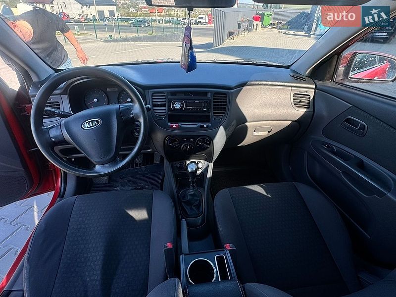 Седан Kia Rio 2008 в Каменец-Подольском