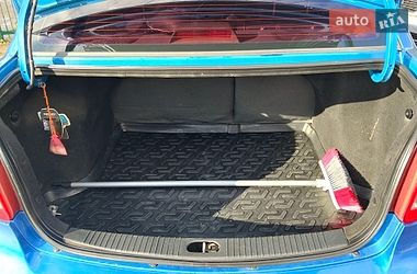 Седан Kia Rio 2010 в Хмельницком