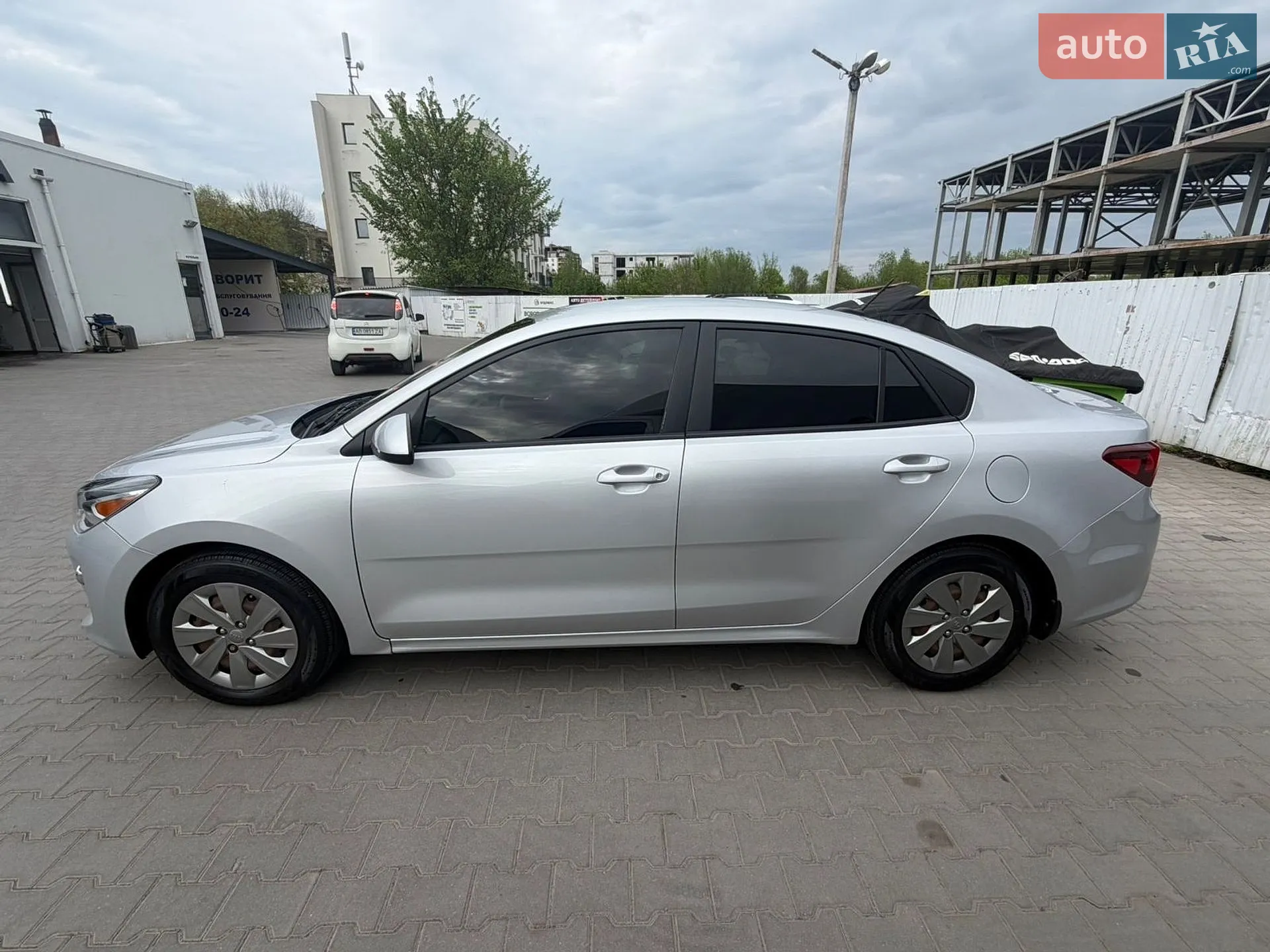 2020 Kia Rio - мініатюра 5
