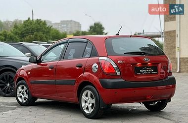 Хэтчбек Kia Rio 2008 в Одессе
