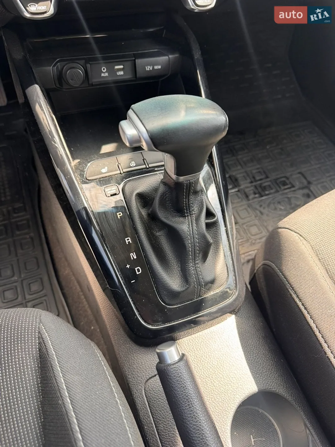 2017 Kia Rio - мініатюра 21
