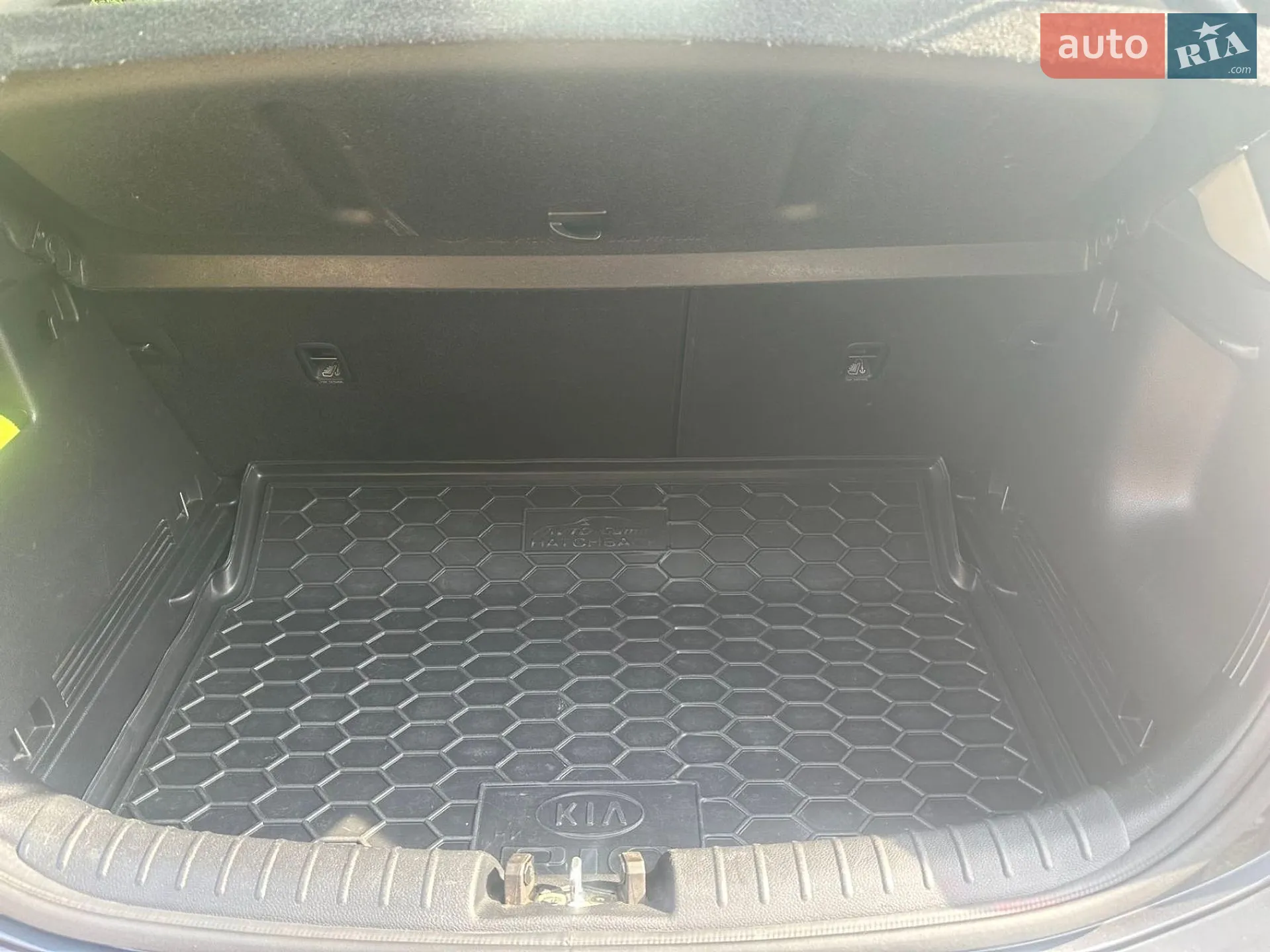 2018 Kia Rio - мініатюра 28