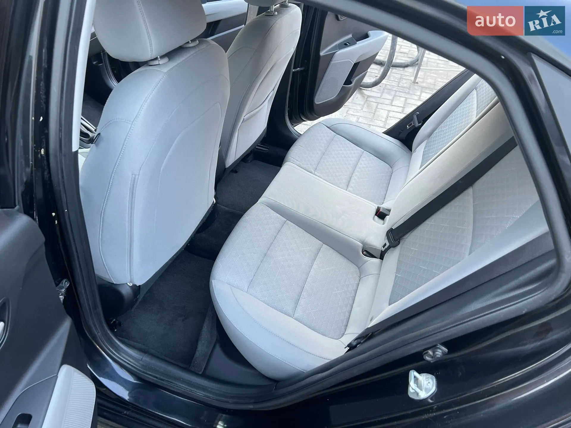2019 Kia Rio - мініатюра 14