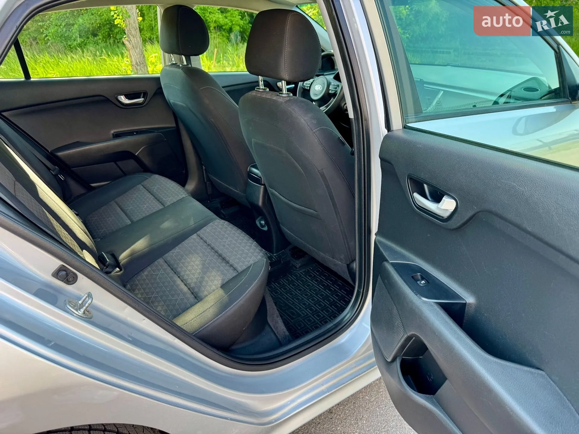 2019 Kia Rio - мініатюра 11