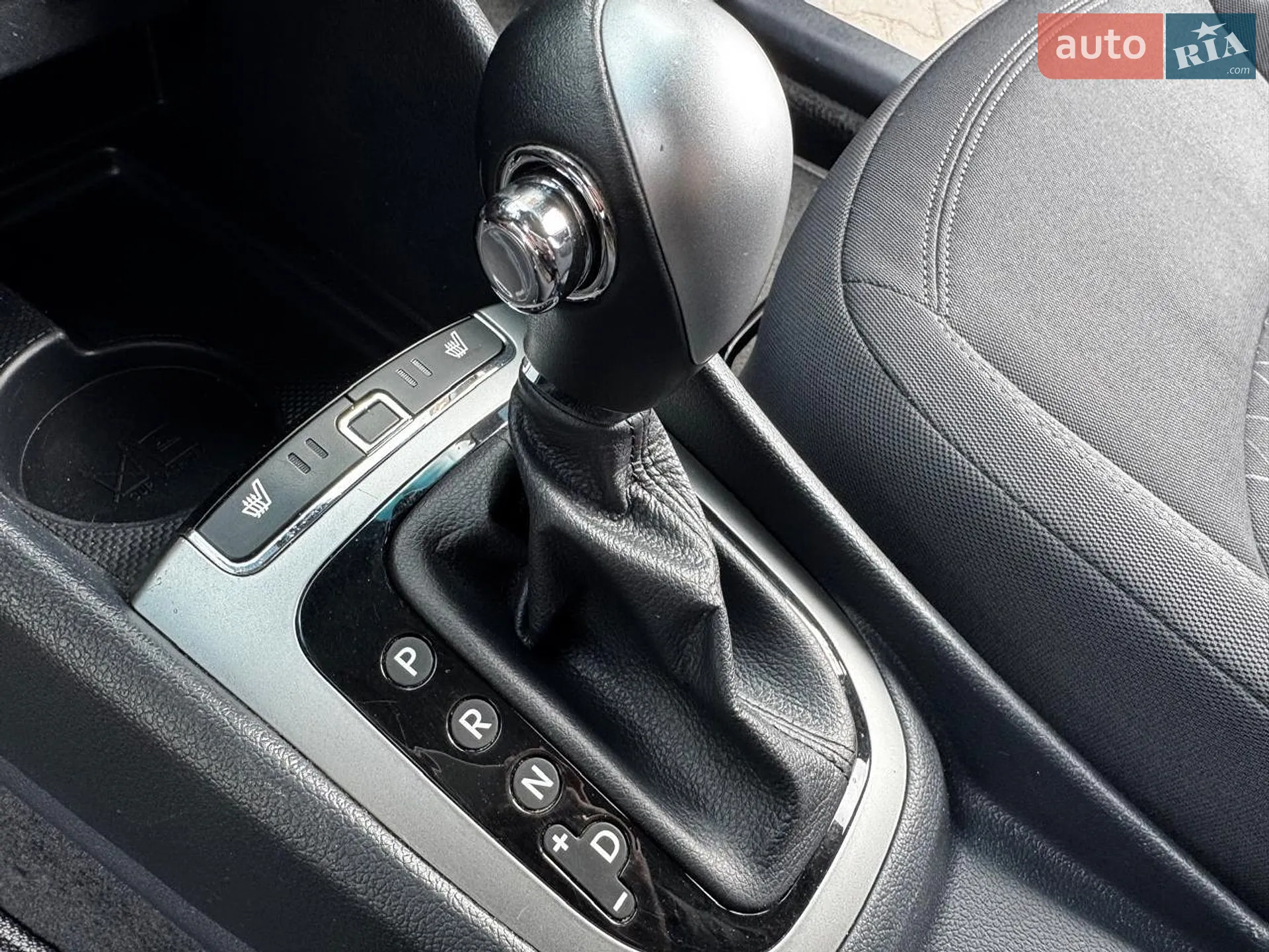 2017 Kia Rio - мініатюра 25