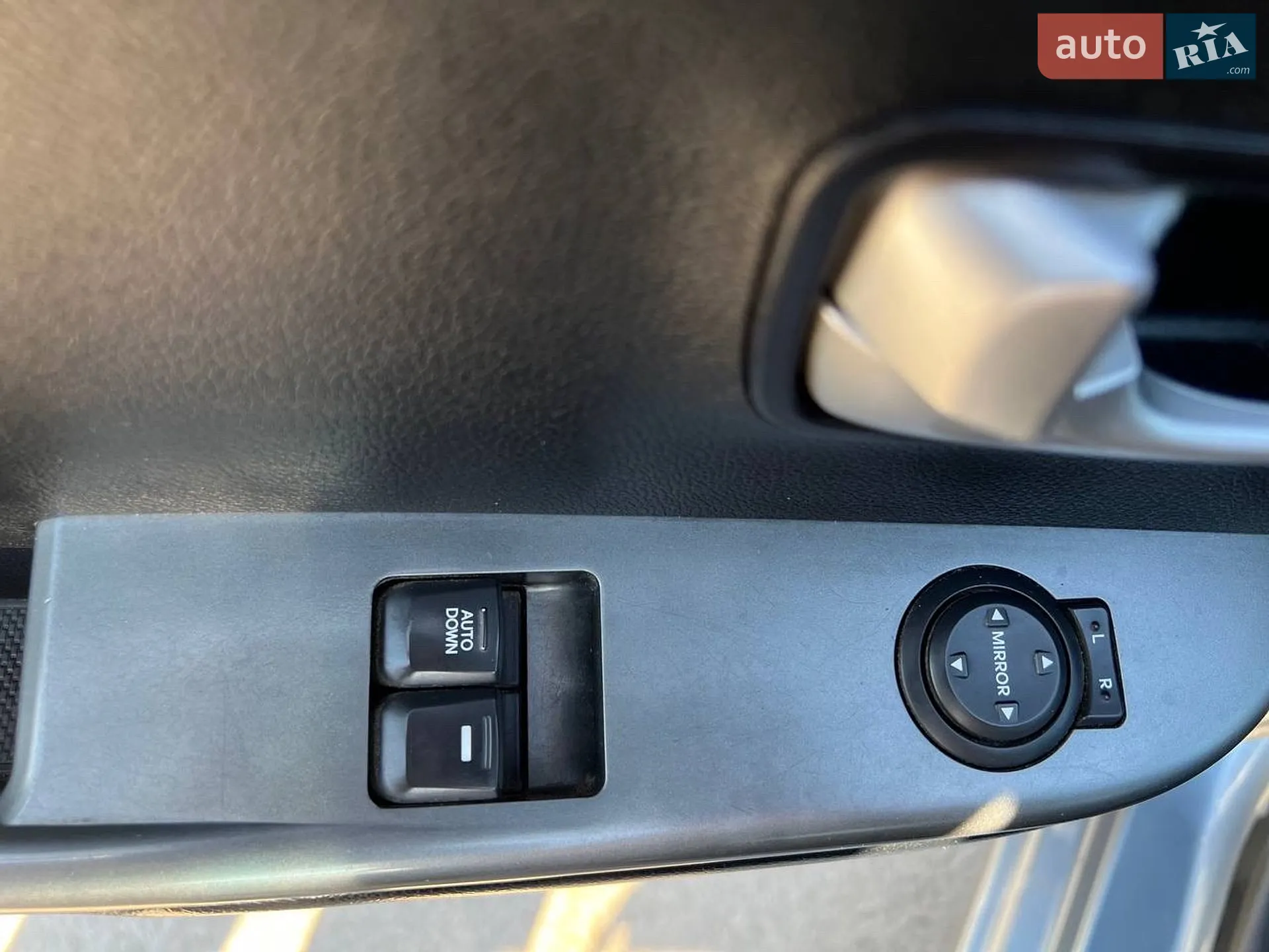 2013 Kia Rio - мініатюра 8