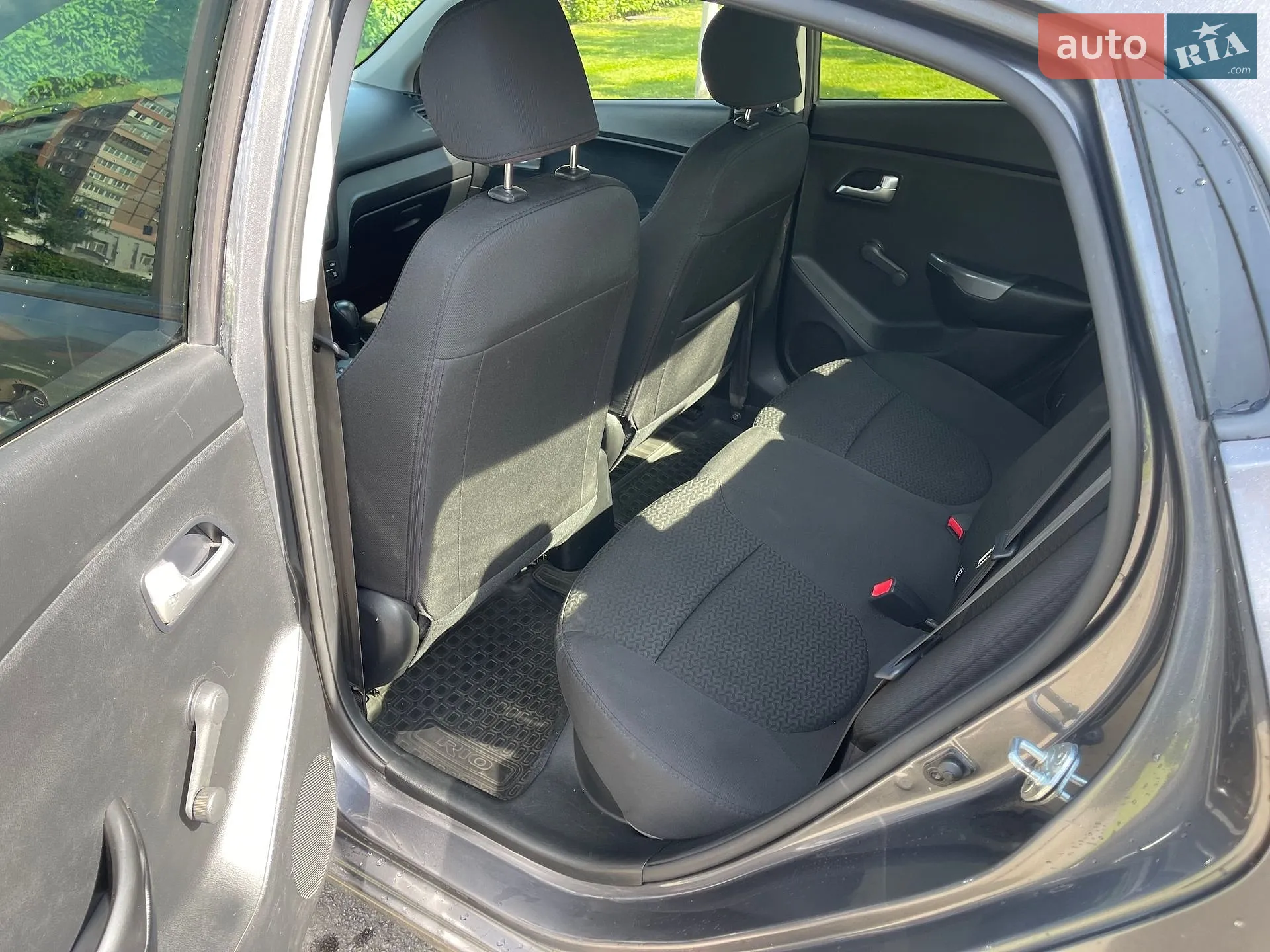 2013 Kia Rio - мініатюра 11
