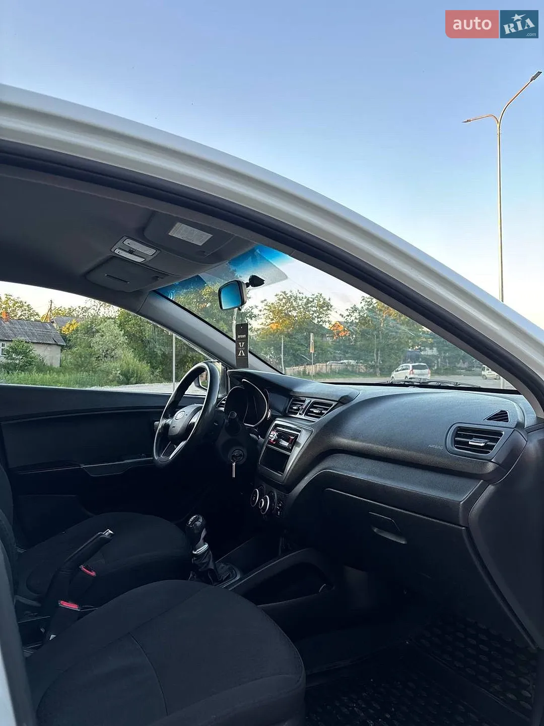 2012 Kia Rio - мініатюра 17