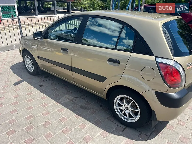 Kia Rio 2007