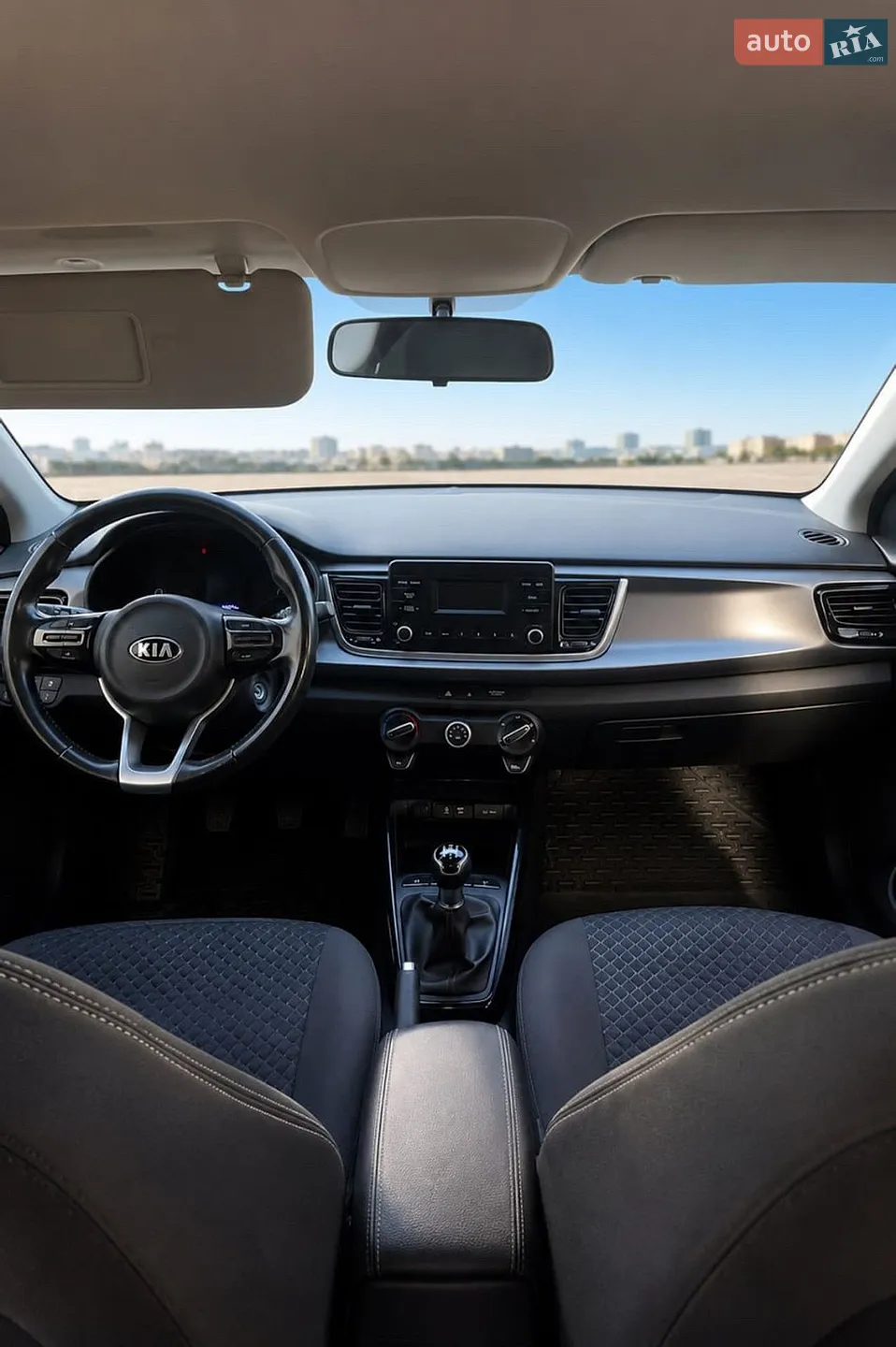 2017 Kia Rio - мініатюра 4