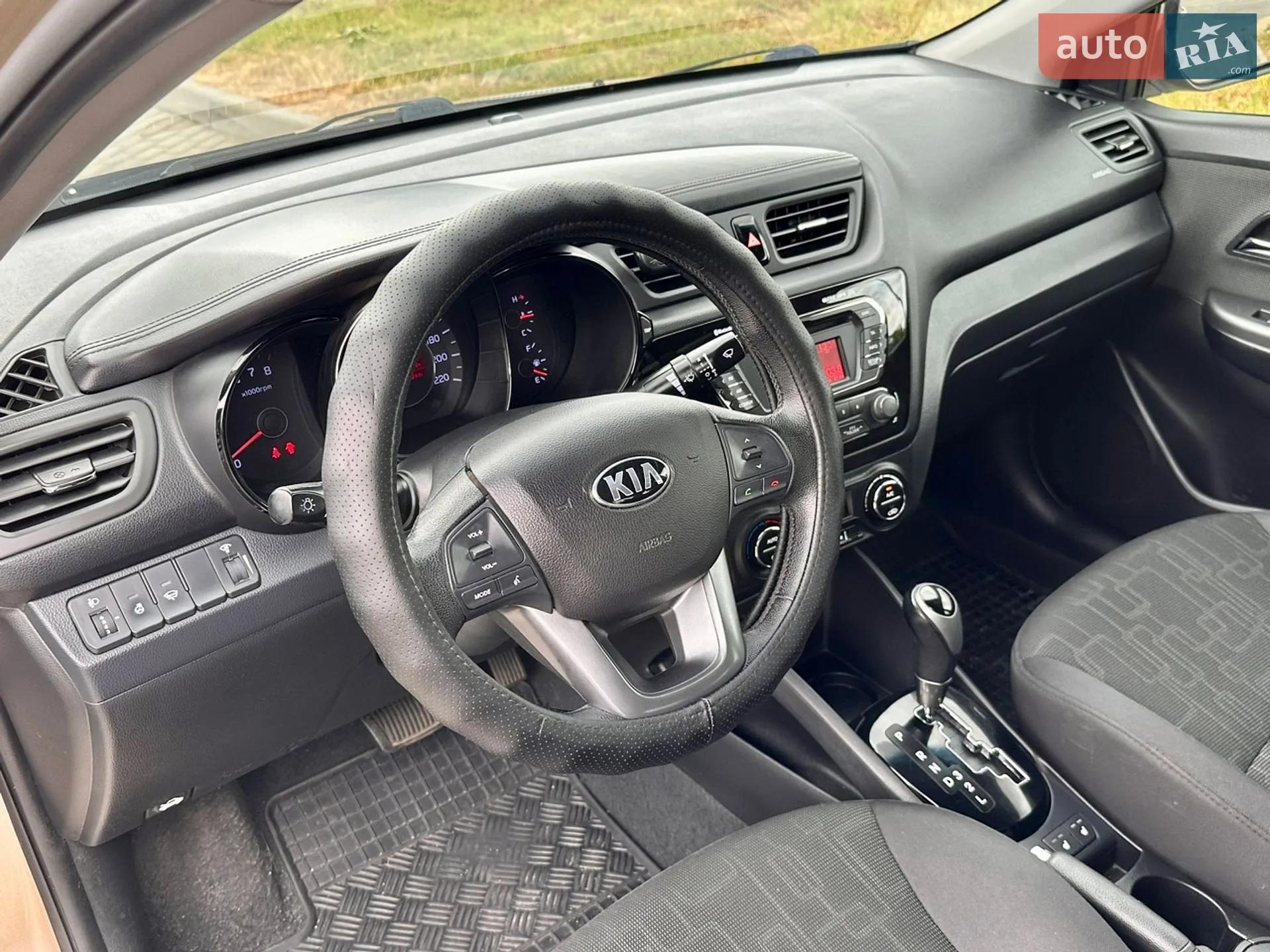 2013 Kia Rio - мініатюра 21