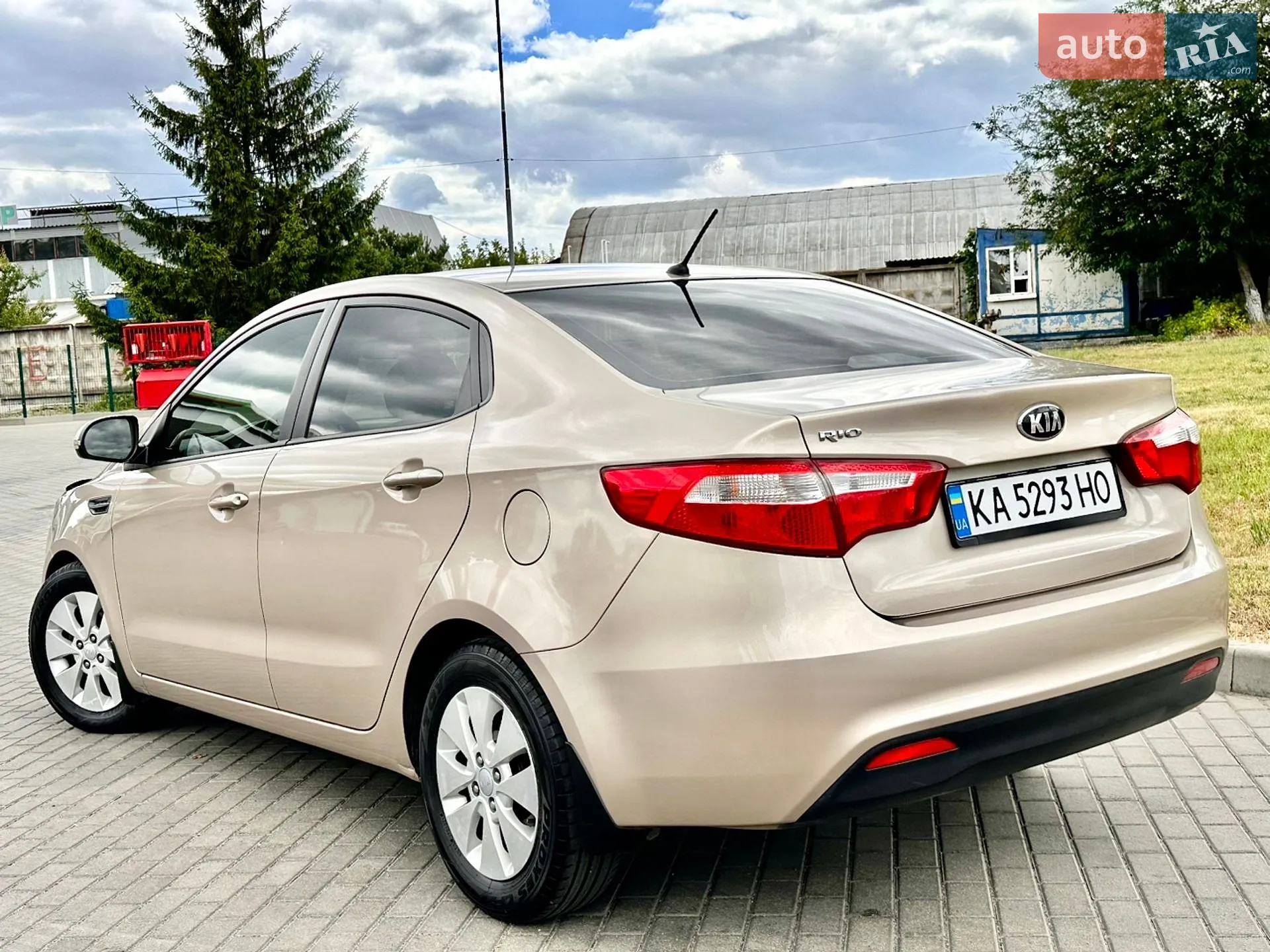 2013 Kia Rio - мініатюра 10