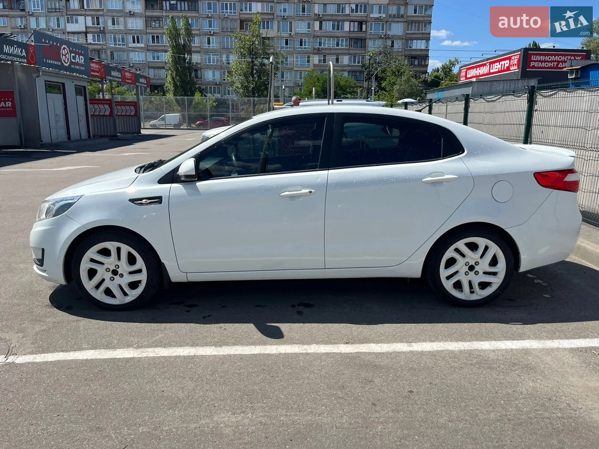 2013 Kia Rio - мініатюра 11