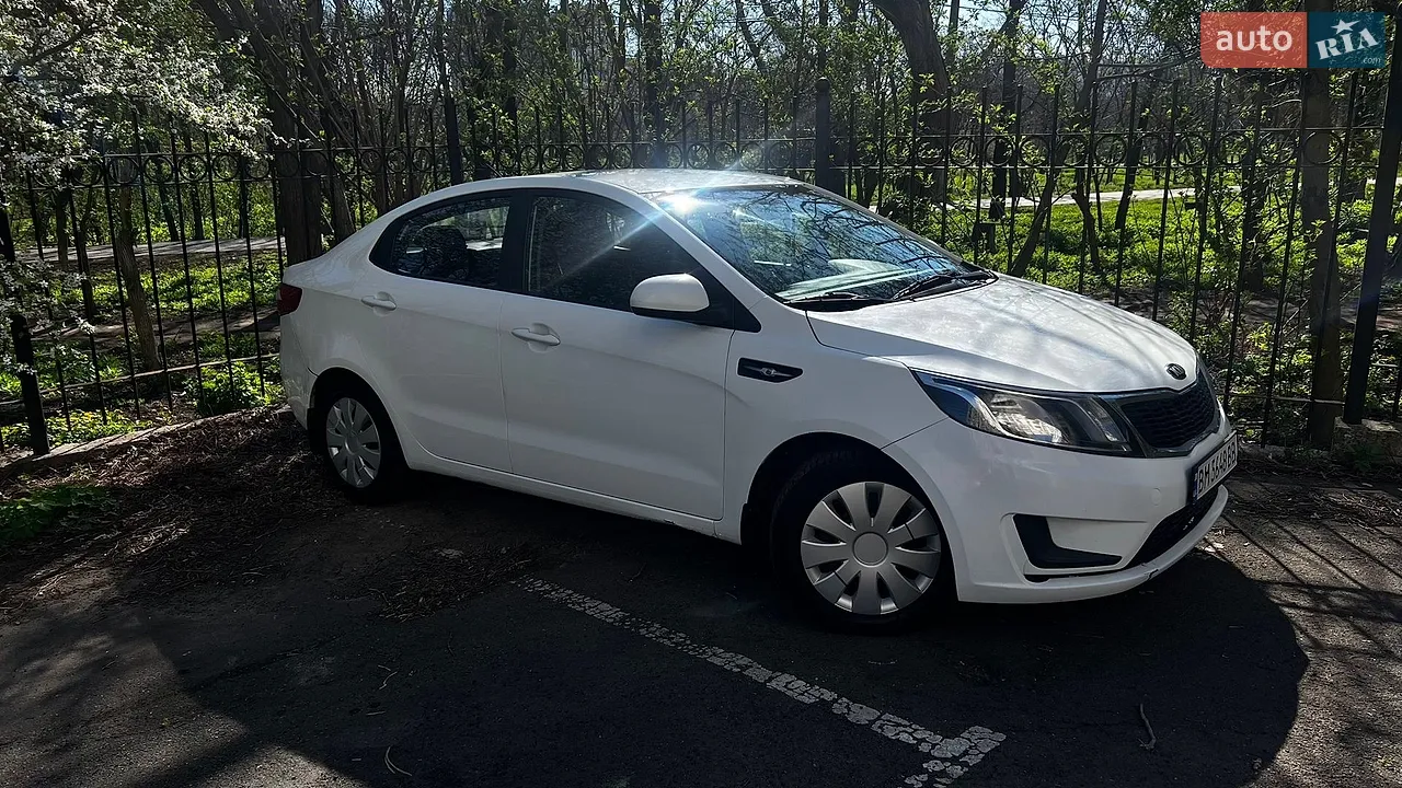 2013 Kia Rio - мініатюра 8