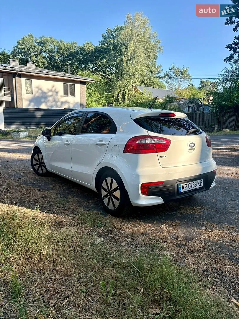 2015 Kia Rio - мініатюра 6