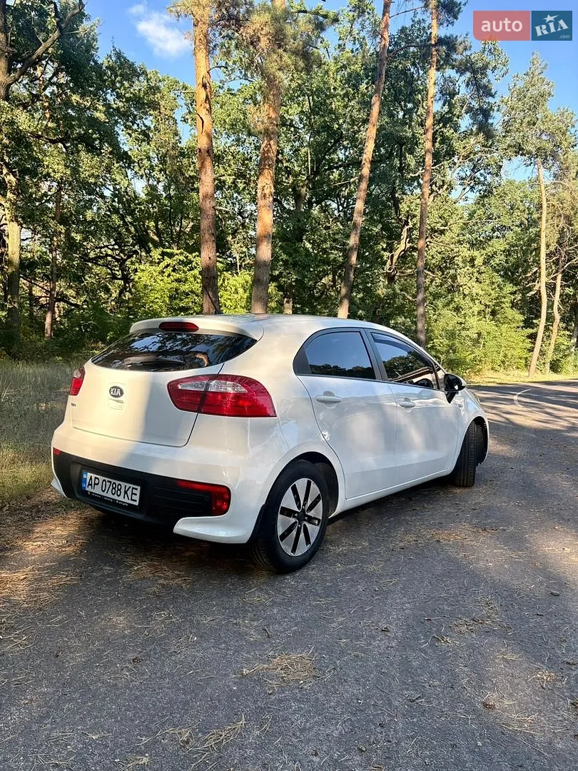 2015 Kia Rio - мініатюра 7