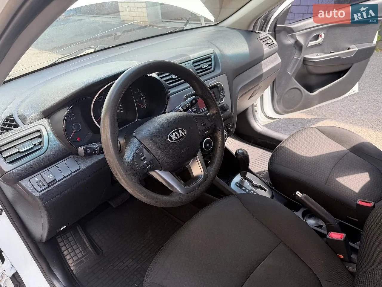 2014 Kia Rio - мініатюра 10