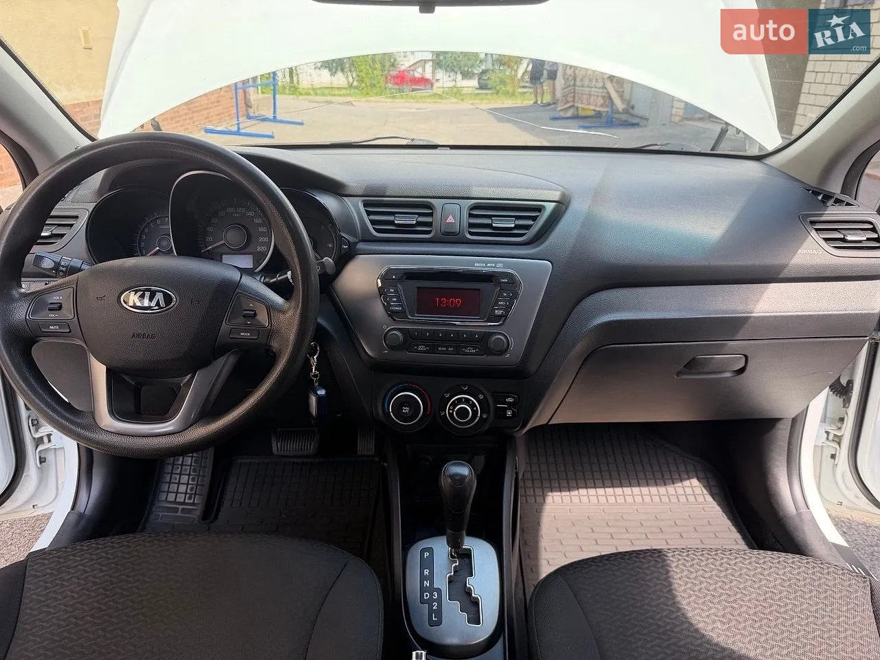 2014 Kia Rio - мініатюра 24