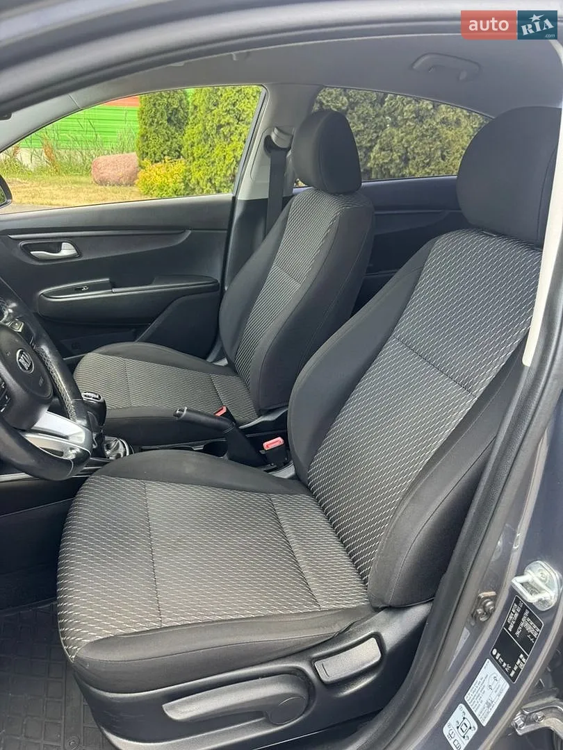 2017 Kia Rio - мініатюра 11