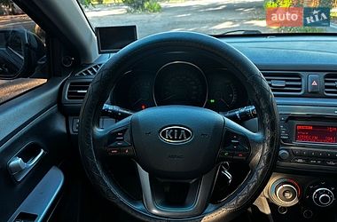 Седан Kia Rio 2012 в Николаеве