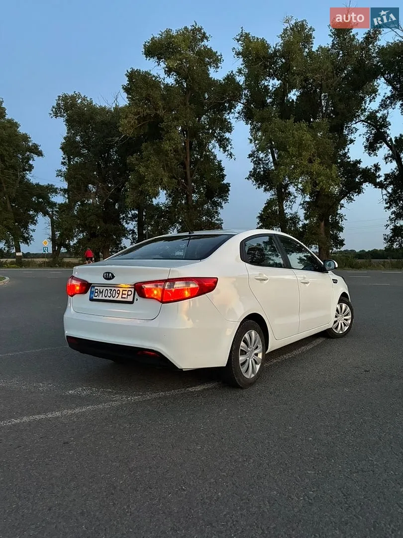 2014 Kia Rio - мініатюра 5