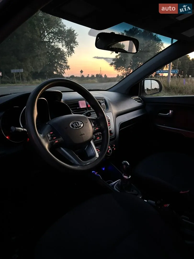 2014 Kia Rio - мініатюра 10