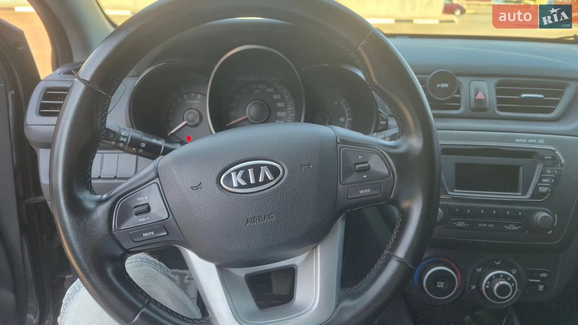 2012 Kia Rio - мініатюра 9
