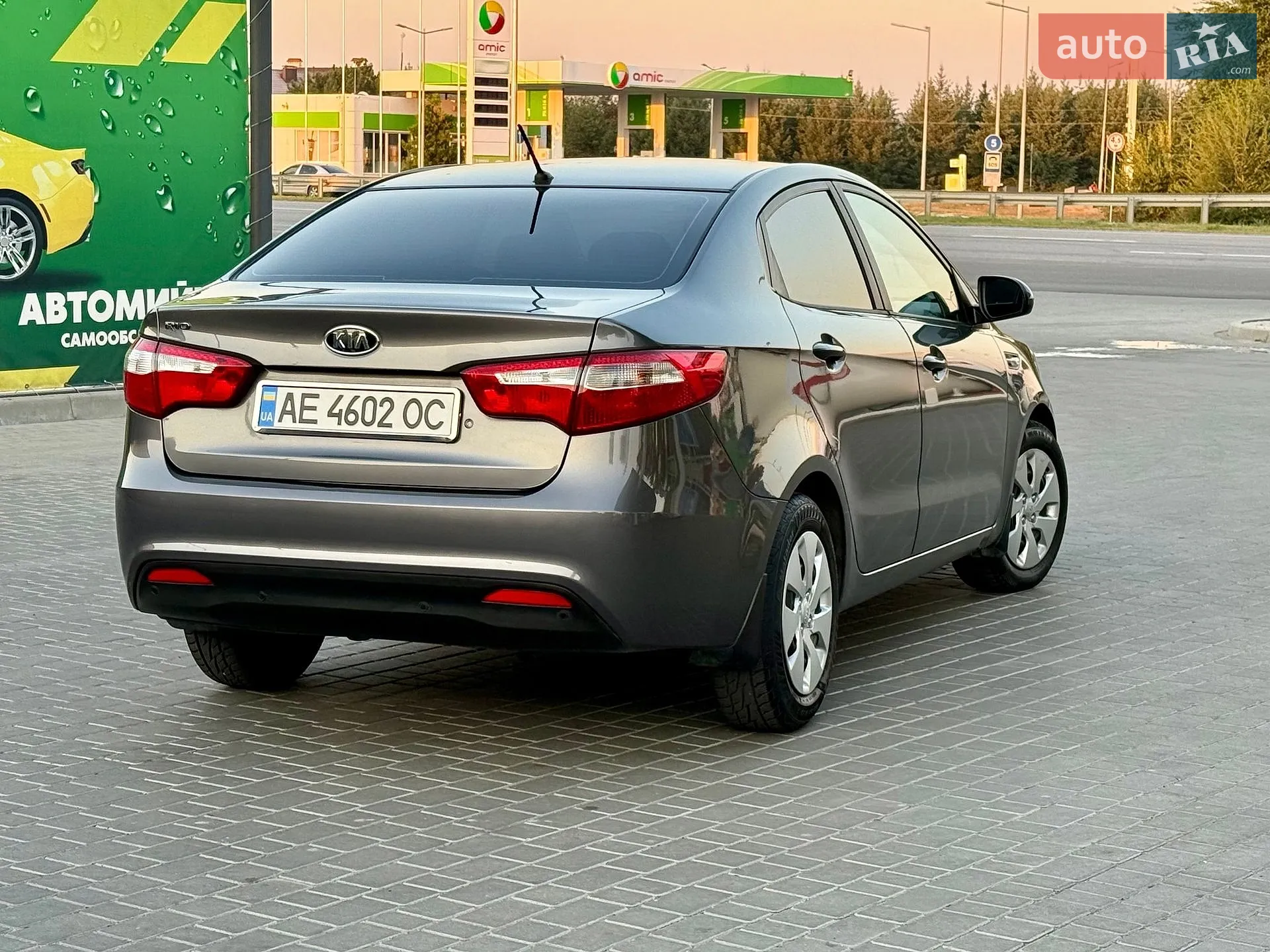 2012 Kia Rio - мініатюра 4