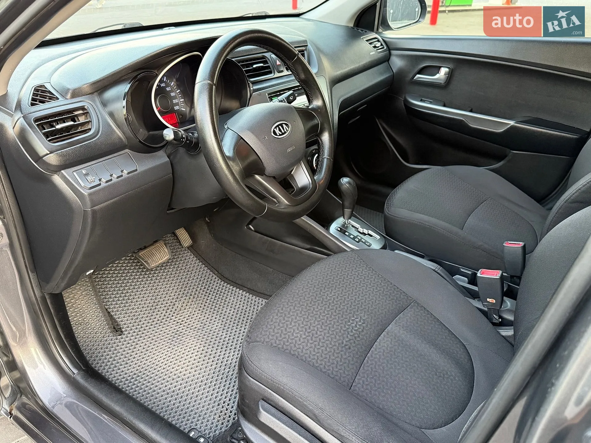 2012 Kia Rio - мініатюра 9