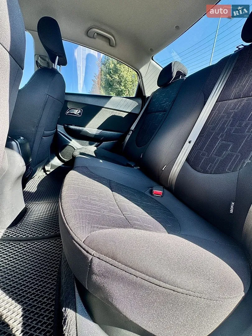 2012 Kia Rio - мініатюра 19