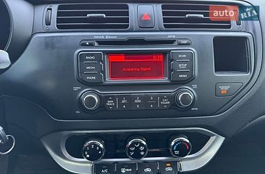 Седан Kia Rio 2013 в Києві