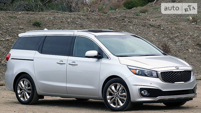 Мінівен Kia Sedona 2015 в Києві