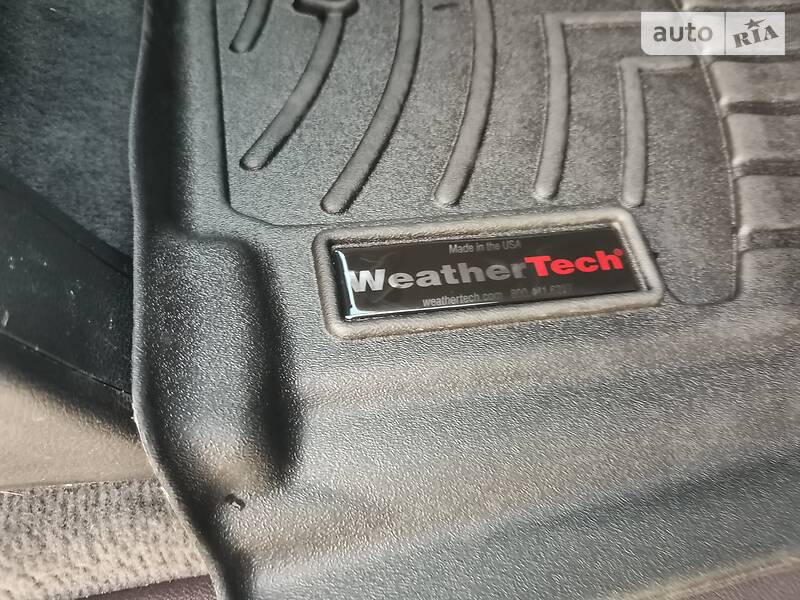 Мінівен Kia Sedona 2017 в Києві