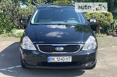 Минивэн Kia Sedona 2013 в Ровно