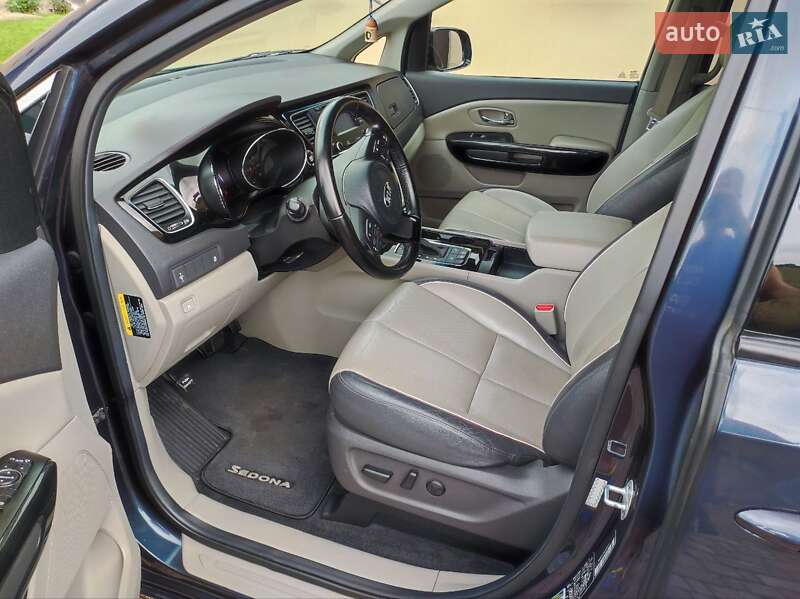 Минивэн Kia Sedona 2015 в Ивано-Франковске фото 32 Минивэн Kia Sedona 2015 в Ивано-Франковске
