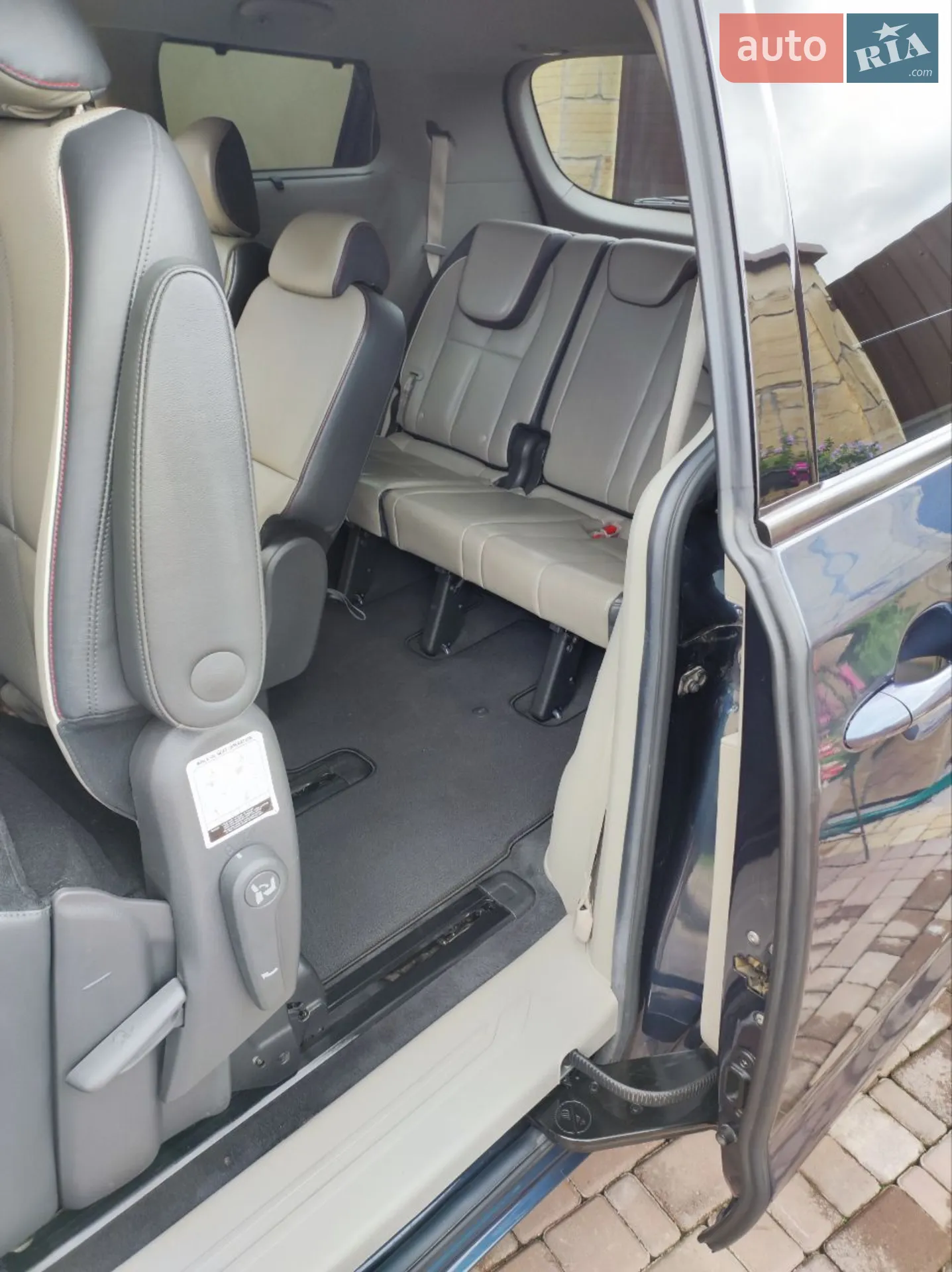2015 Kia Sedona - мініатюра 45