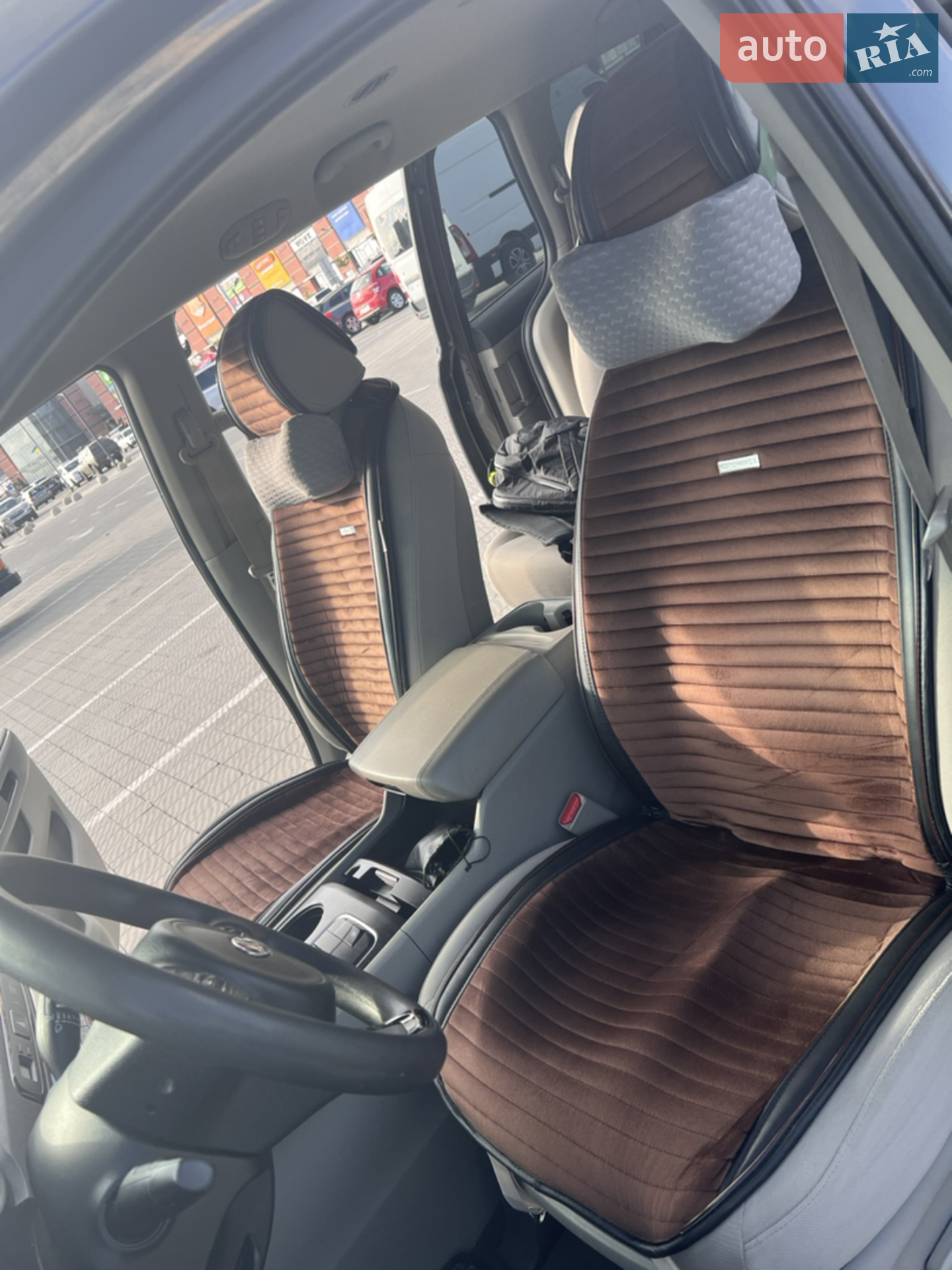 2015 Kia Sedona - мініатюра 5