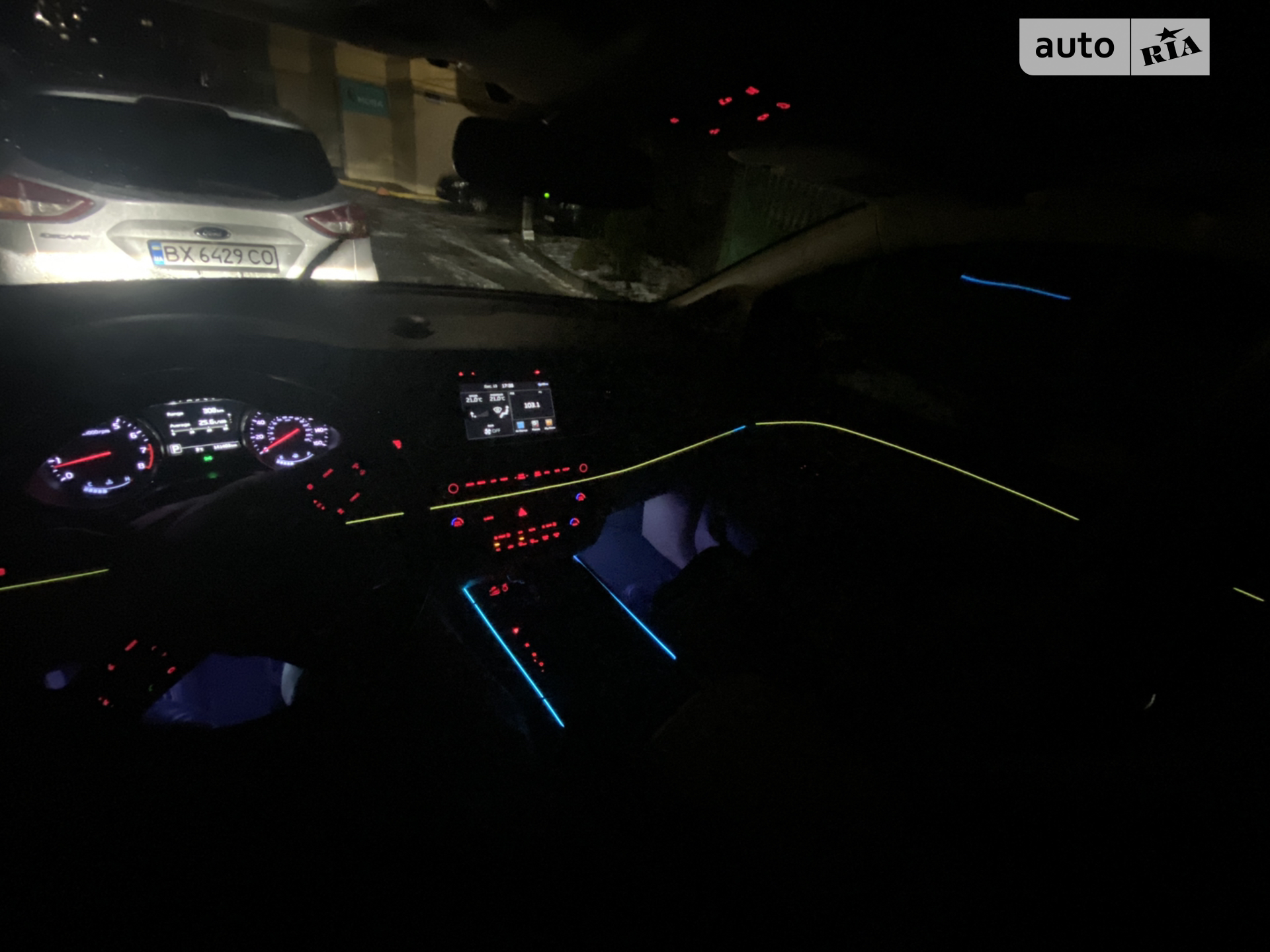 2017 Kia Sedona - мініатюра 12