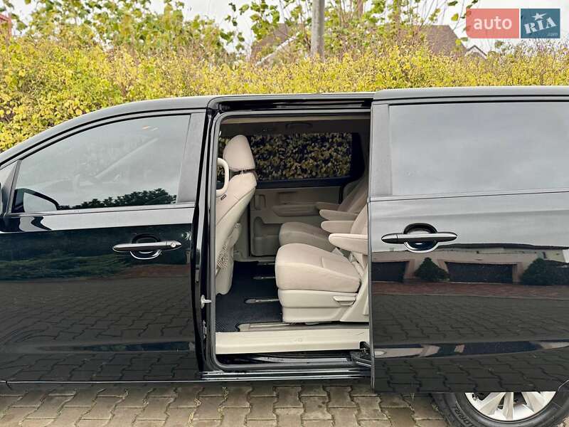 Минивэн Kia Sedona 2014 в Одессе фото 18 Минивэн Kia Sedona 2014 в Одессе