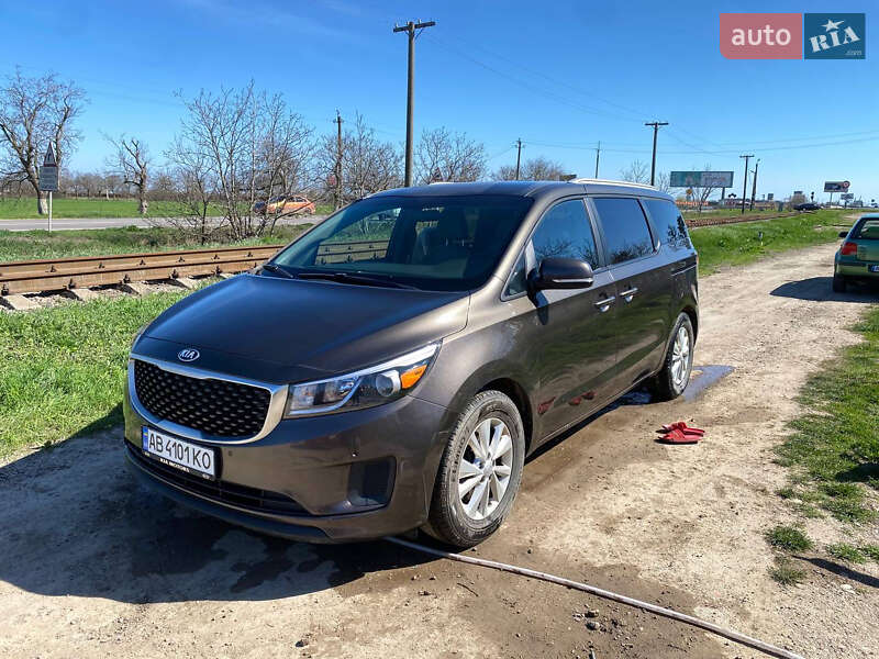 Мінівен Kia Sedona 2016 в Одесі фото 4 Мінівен Kia Sedona 2016 в Одесі