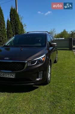 Минивэн Kia Sedona 2016 в Стрые