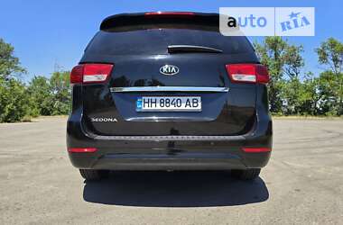 Мінівен Kia Sedona 2014 в Одесі